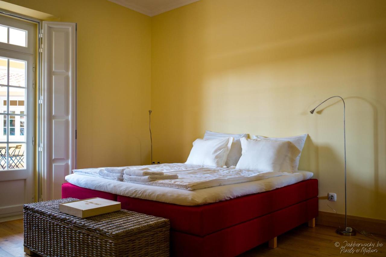 Bed and Breakfast Casa Pedra Nobre Nadadouro Exterior foto
